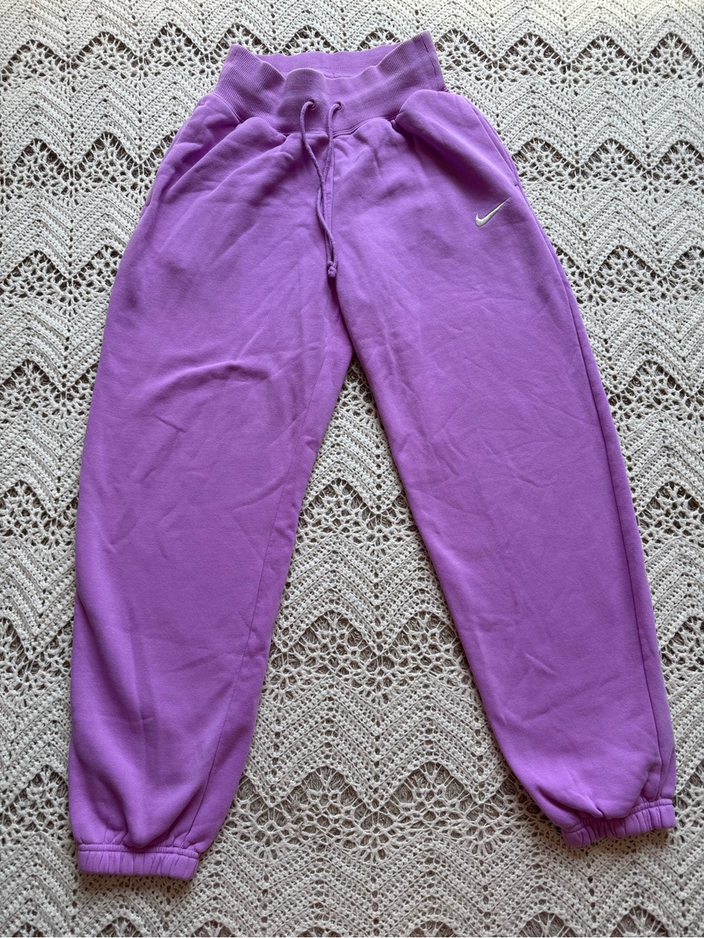 Nike Purple Embroidered Sweatpants Thick Waistband Pockets Cuffs Ties Sweats